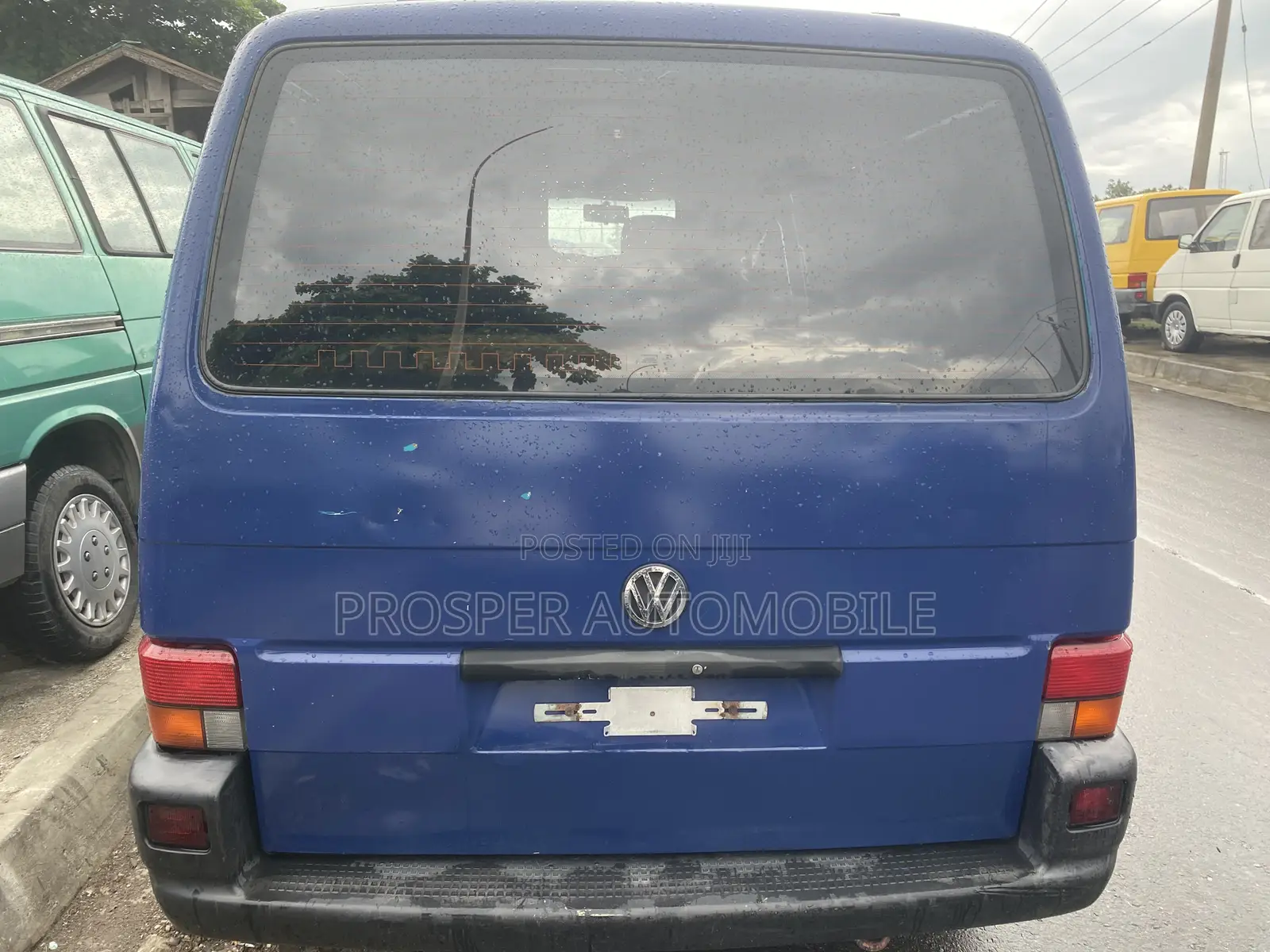 Volkswagen Transporter 2005 Blue