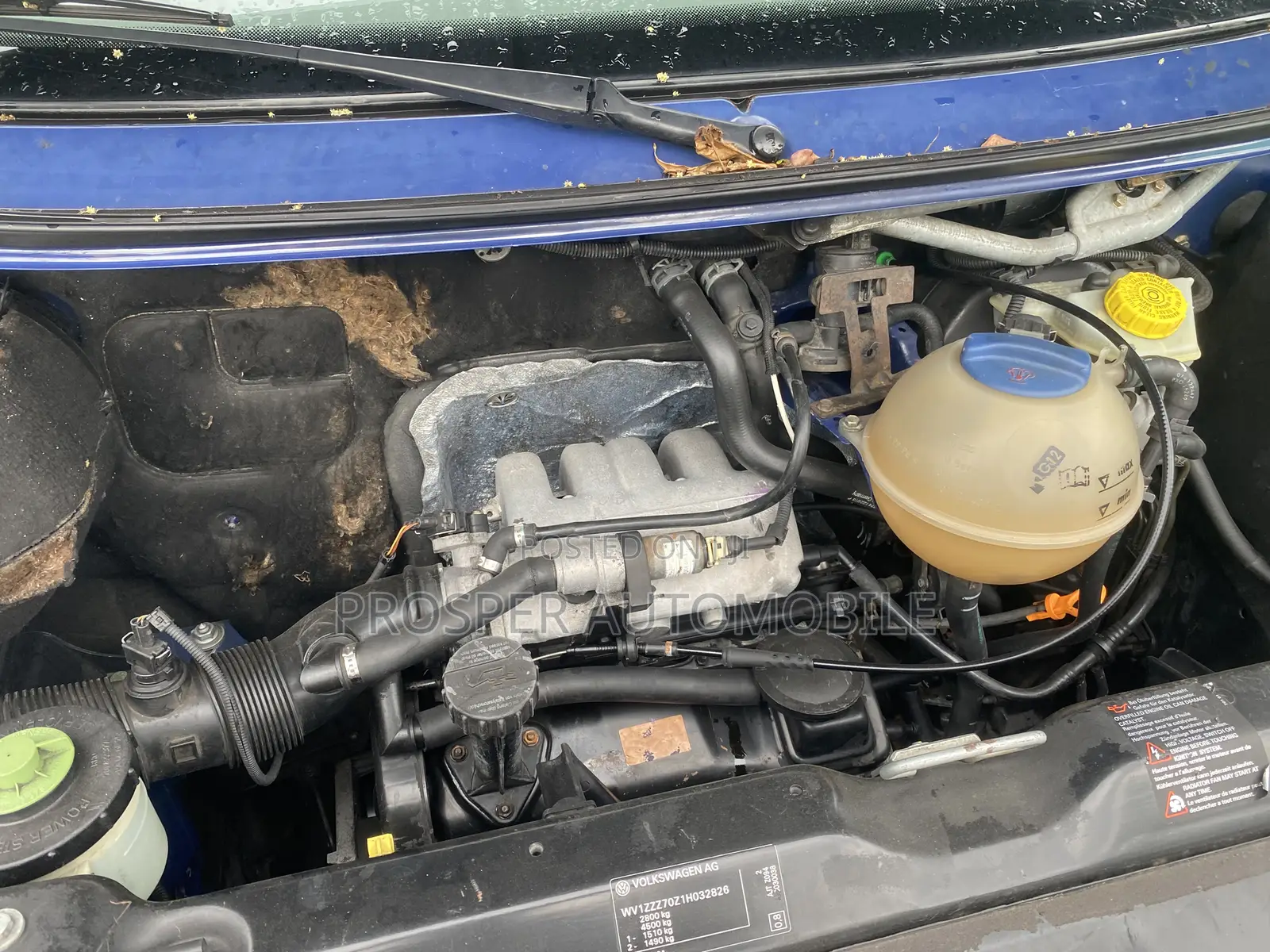 Volkswagen Transporter 2005 Blue