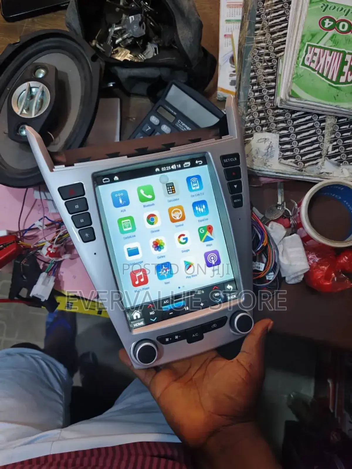 GMC Terrain Tesla Android Player + Reverse Camera 