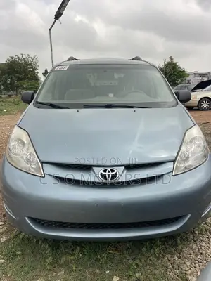 Photo - Toyota Sienna LE 2008 Blue