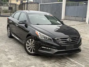 Hyundai Sonata Sport 4dr Sedan (2.4L 4cyl 6A) 2015 Black
