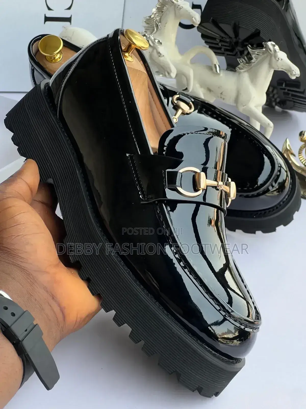 Gucci Glossy Shoes