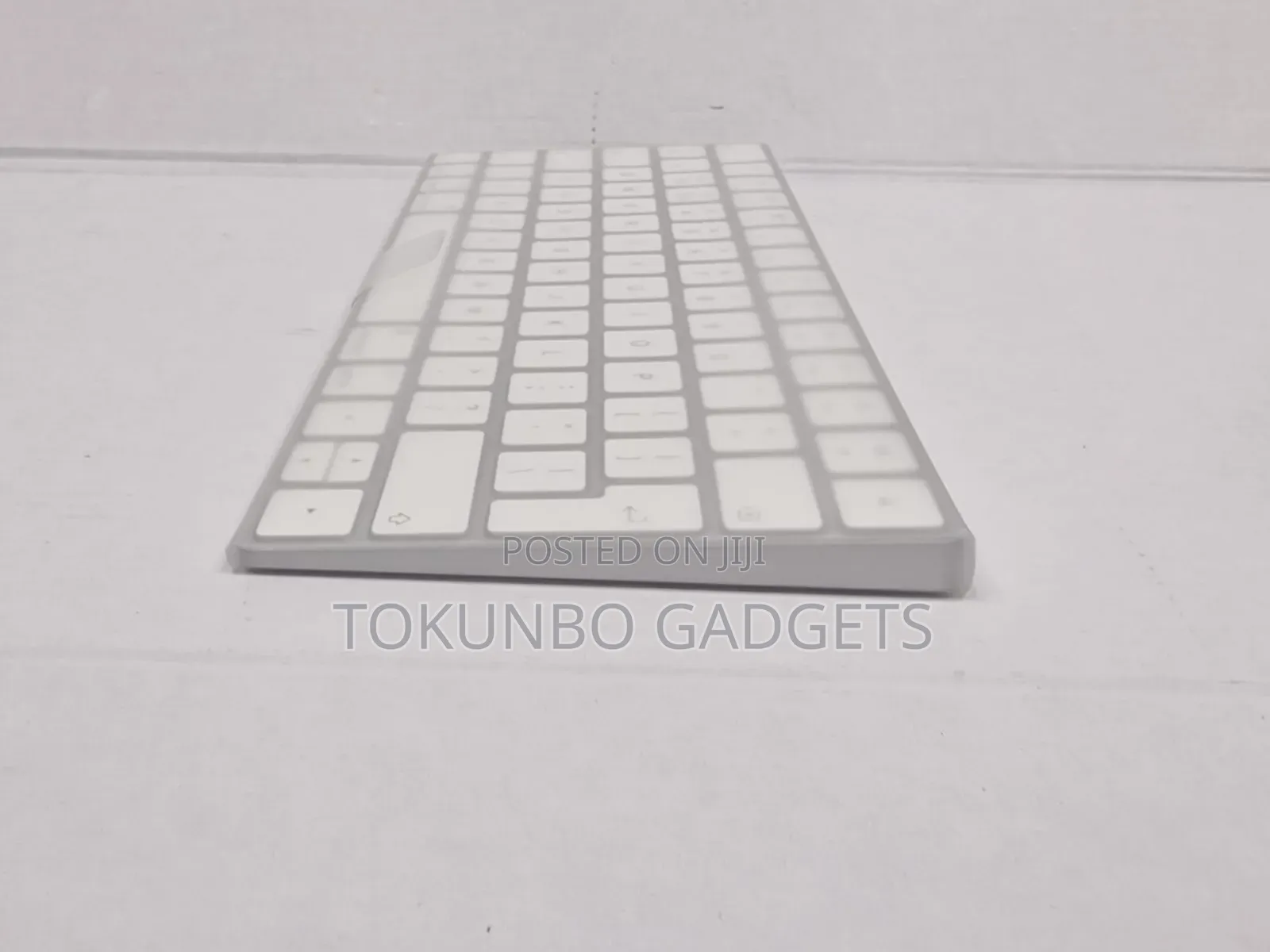 Apple Magic Keyboard 2 and Magic Mouse