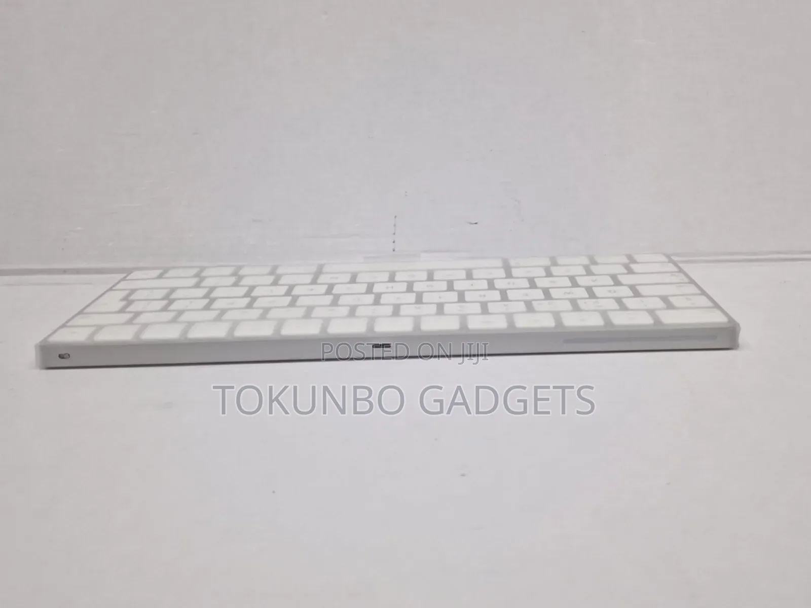 Apple Magic Keyboard 2 and Magic Mouse
