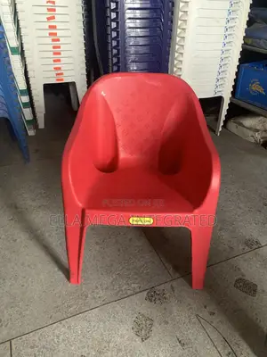 Bucket Plastic Chair With Arm