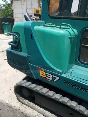 Foreign Used Yanmar Mini Excavator B37