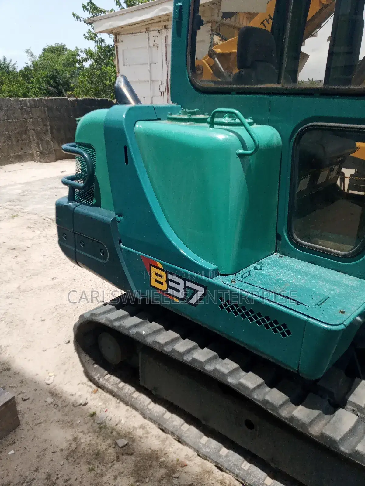 Foreign Used Yanmar Mini Excavator B37