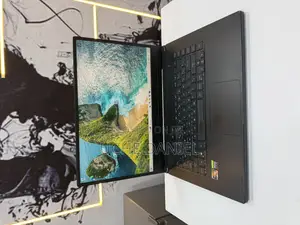 Laptop Asus ROG Zephyrus G15 16GB AMD Ryzen 7 SSD 1T