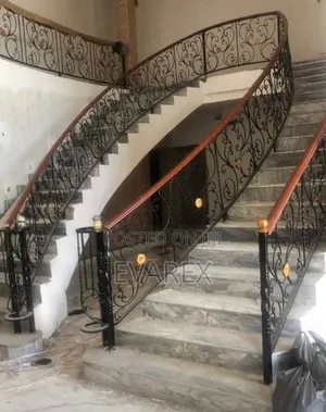Luxury Wrought Iron Staircase Handrail