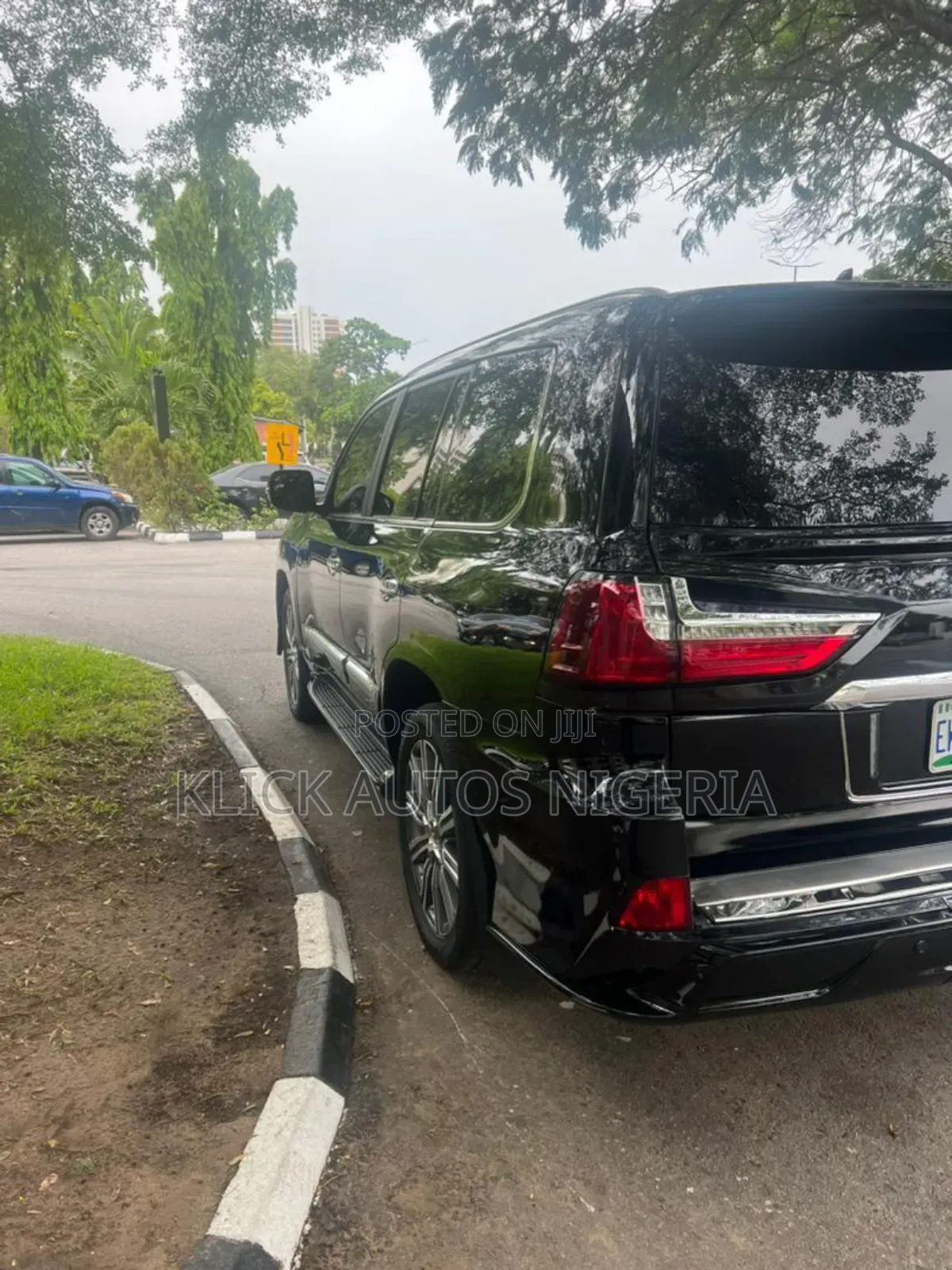 Rent Lx570 Lexus