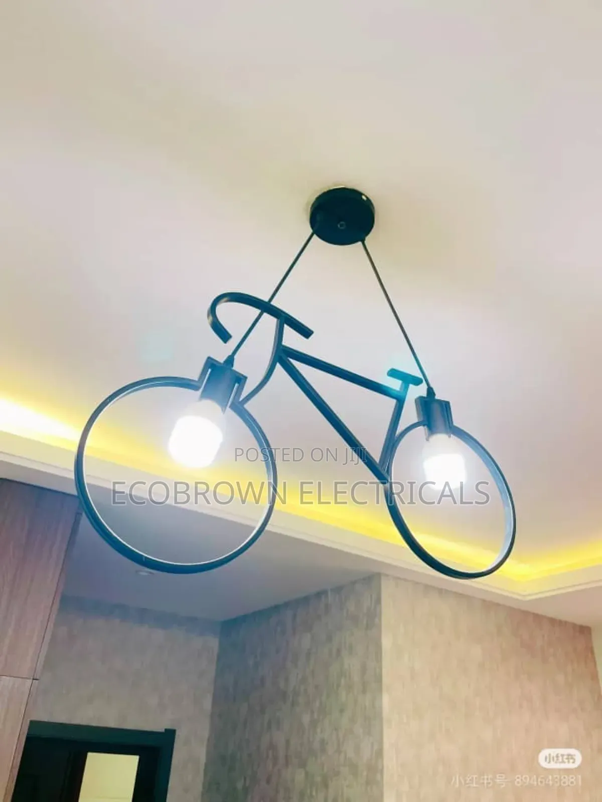 Nice Modern Standard Chandelier Light