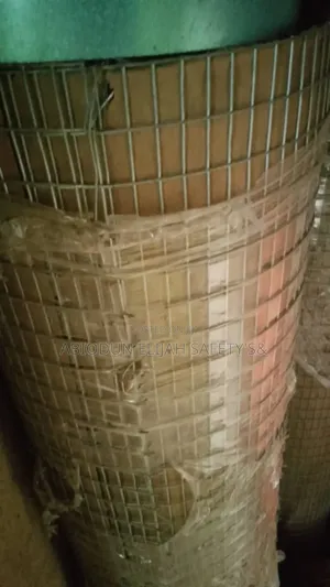Original Welded Wire Mesh 1.5mm Thick× 1.2m Width×18 Meters