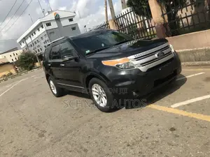 Ford Explorer XLT 4dr 4x4 (3.5L 6cyl 6A) 2011 Black