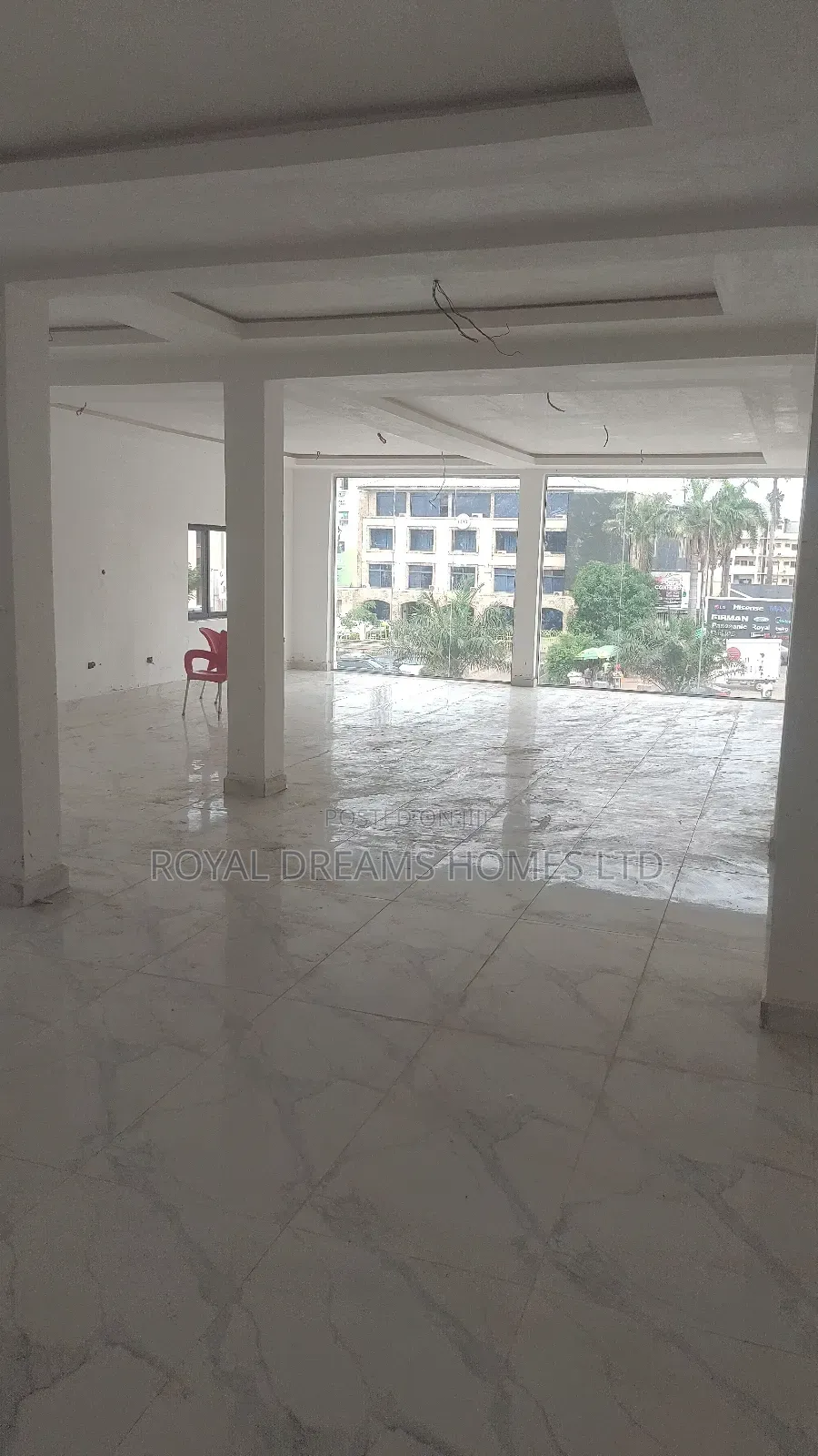 Shop Space 165 SQM Wuse2 Facing Major Road