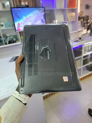Laptop Dell Latitude 5300 8GB Intel Core I5 SSD 256GB