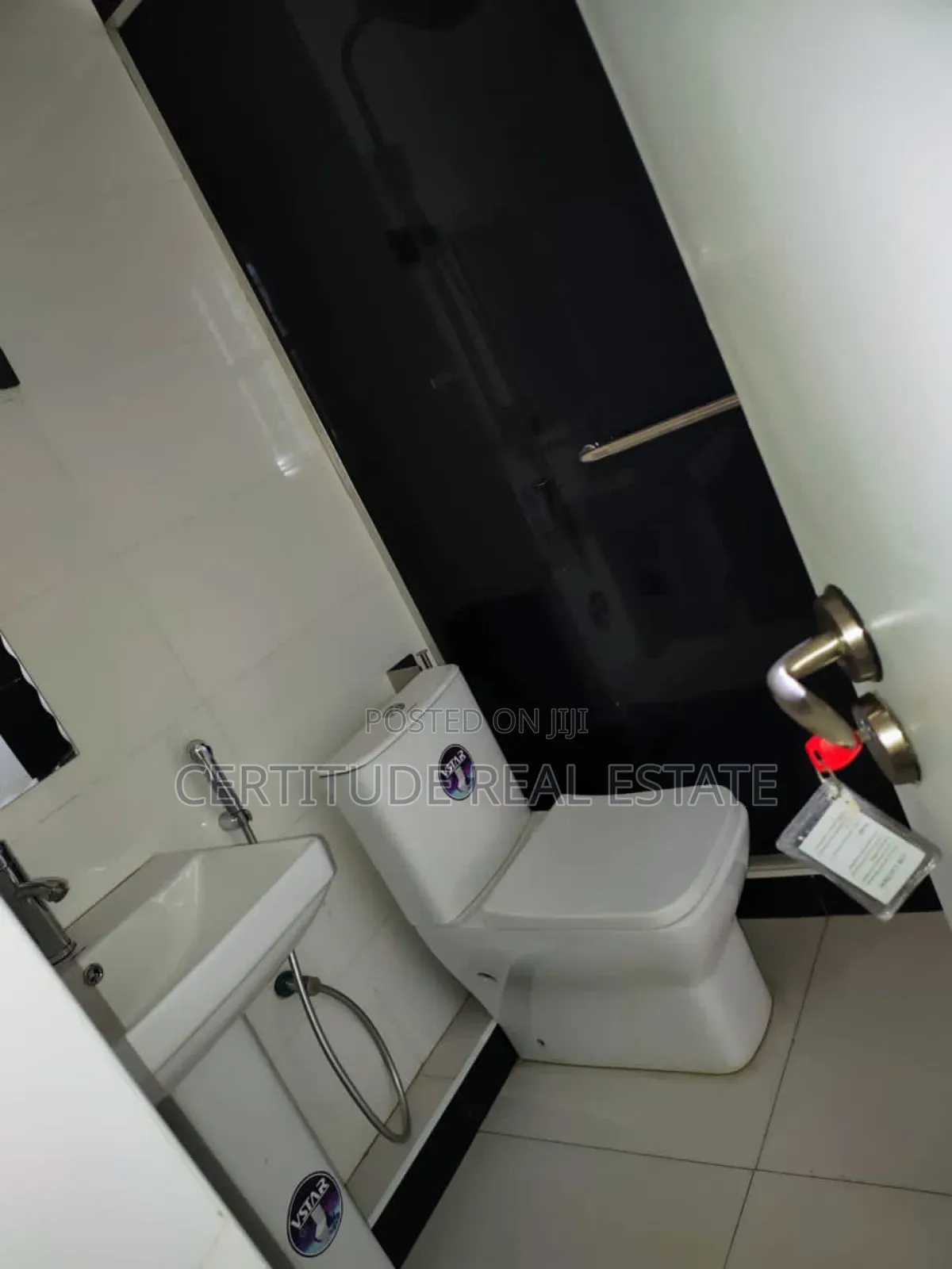 4bdrm Duplex in Navy Admiralty, Asokoro for rent