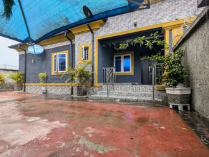 Photo - 5bdrm Bungalow in Uyo for sale