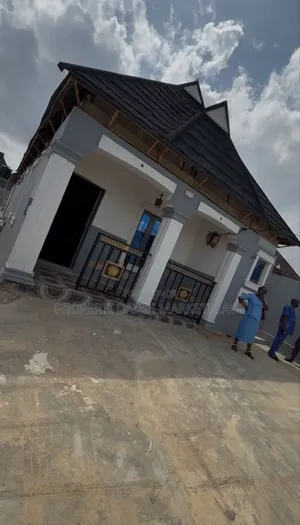 3bdrm Bungalow in Ayobo for sale