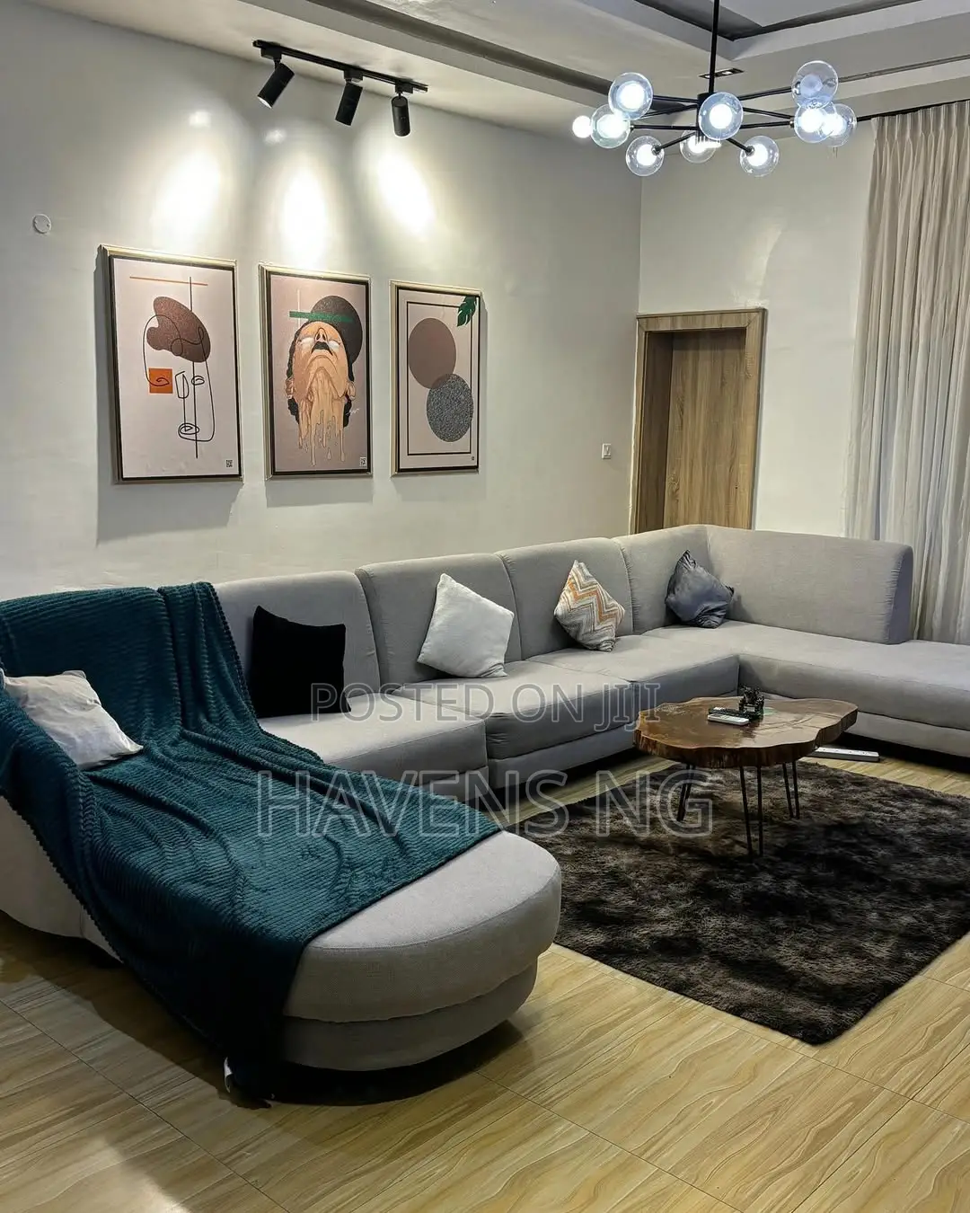 Modern 3-Bedroom Shortlet Apartment With Ps5