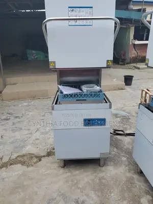 Industrial Dish Washer