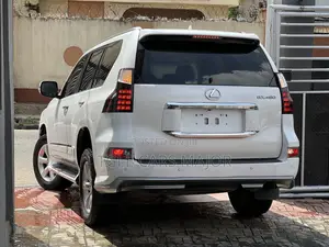 Lexus GX 460 Base 2013 White