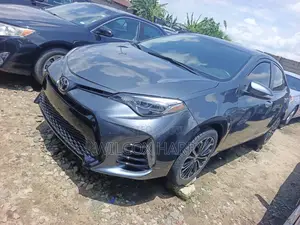Toyota Corolla LE Eco Plus 4dr Sedan (1.8L 4cyl CVT) 2015 Black