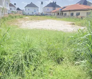 Juicy Deal! 658sqm Land at Pearl Gardens Estate Sangotedo