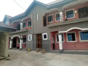 3bdrm Block of Flats in Akala Express for sale