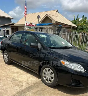 Toyota Corolla Base 4dr Sedan (1.8L 4cyl 5M) 2009 Black