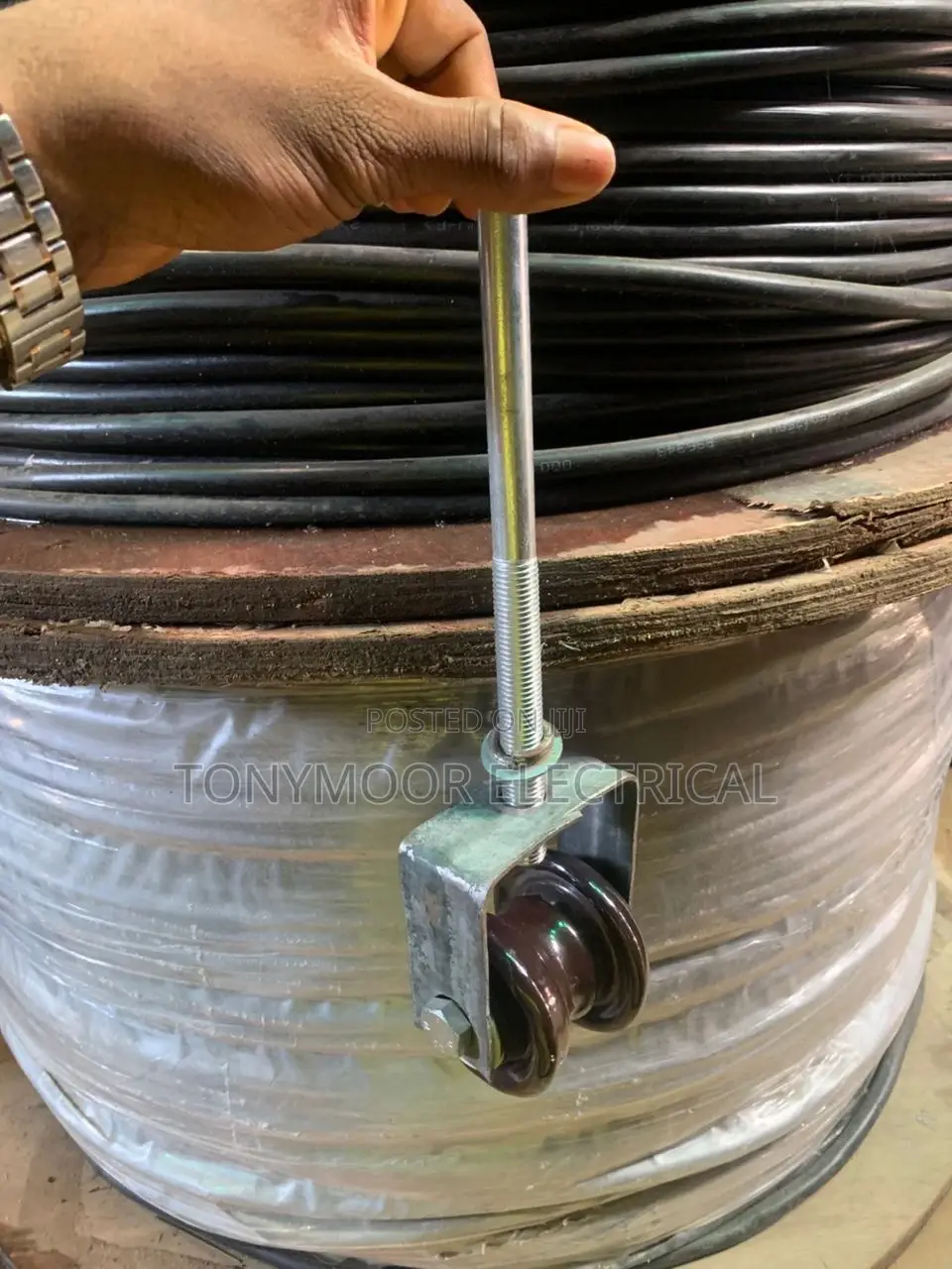 D Iron Long Bolt