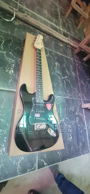 Photo - Fender Professional Lead Guitar