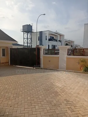 6bdrm Maisonette in Guzape District for sale