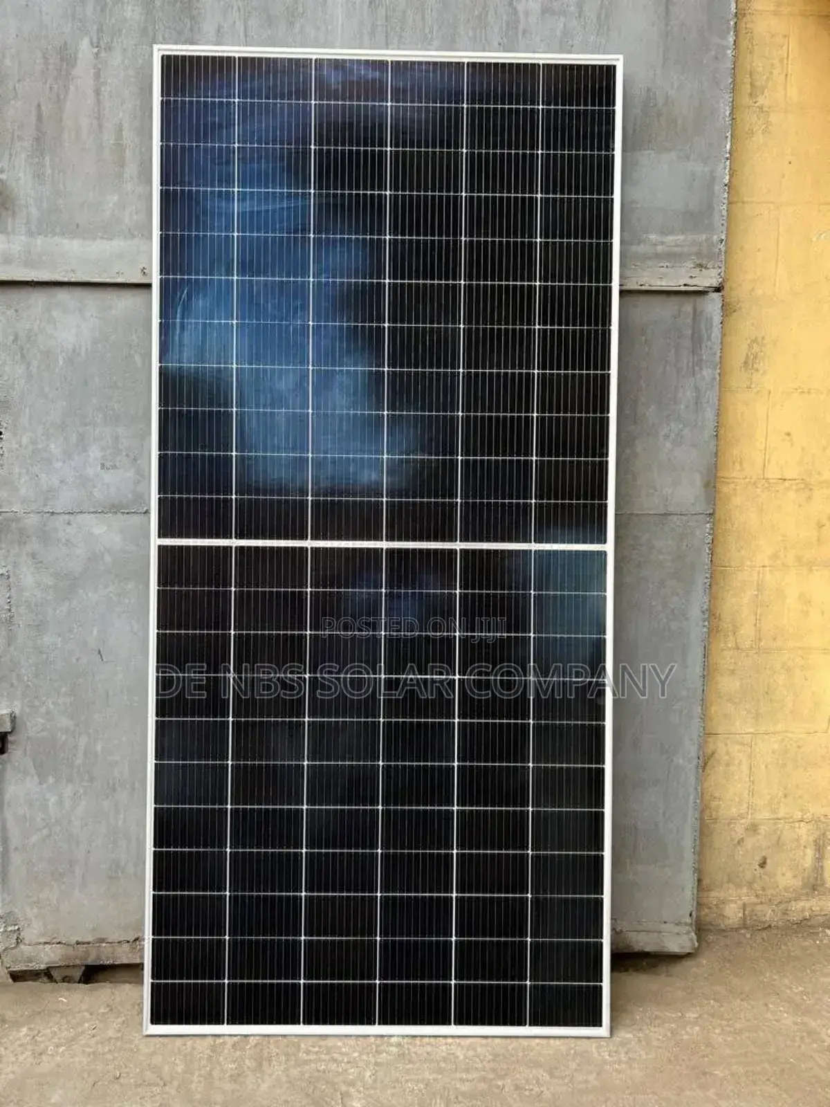 625w Original Jinko Bifacial Halfcut Solar Mono Crystalline