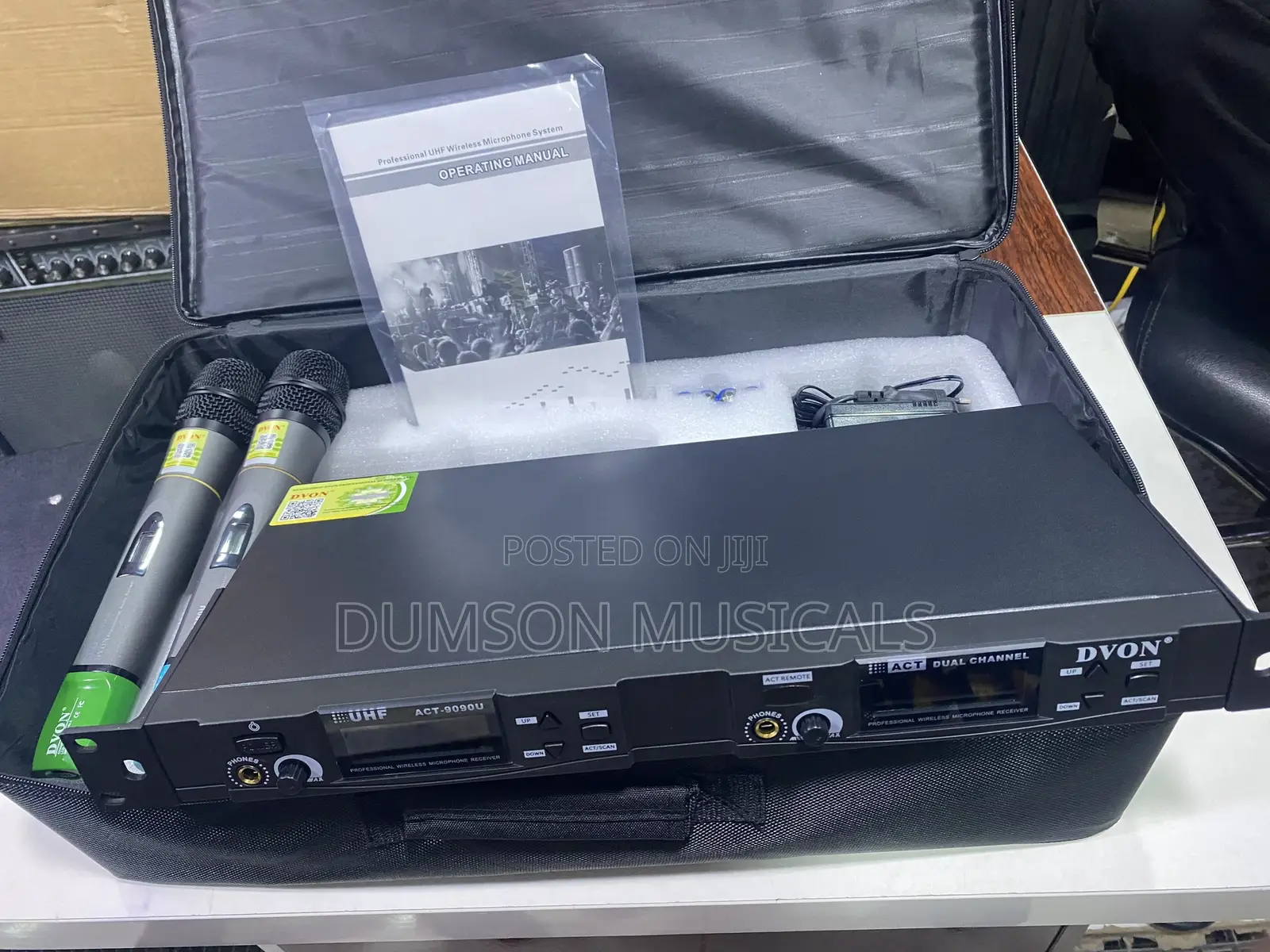 Dvon Two Handle Wireless Microphone System
