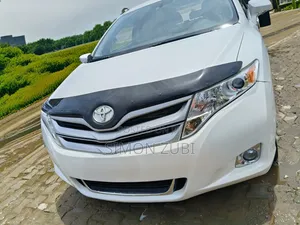 Toyota Venza LE 4dr Wagon (2.7L 4cyl 6A) 2015 White