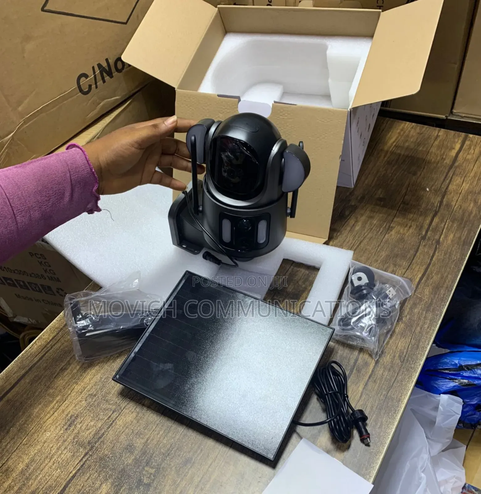 Ubox Solar Camera