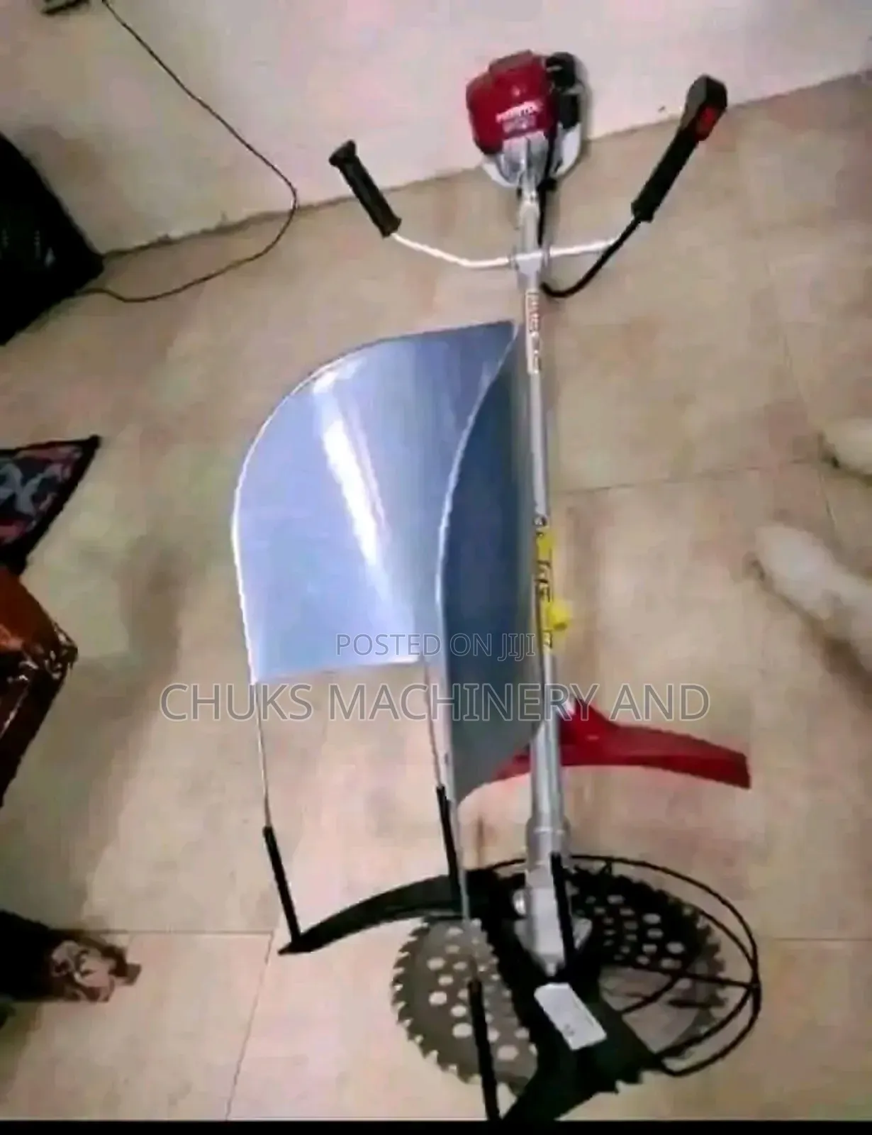 Rice Harvester Machine