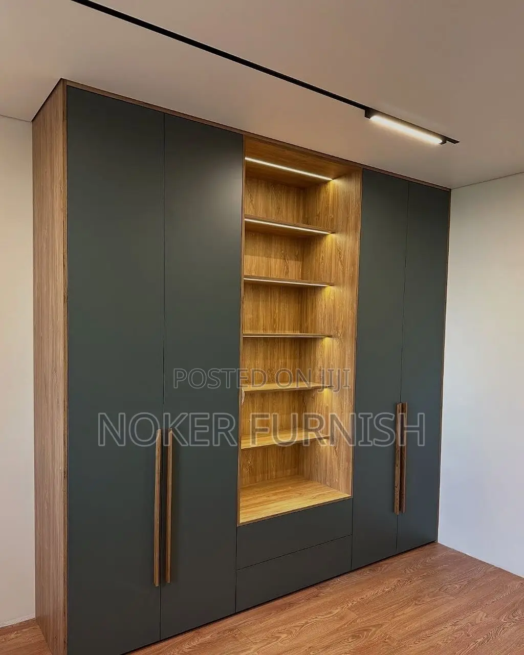 Unique Home Wardrobe