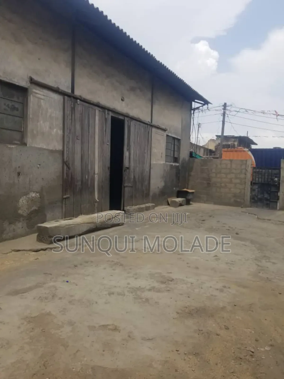 Warehouse in Apapa for Sale