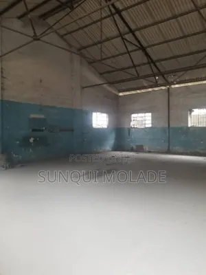 Warehouse in Apapa for Sale