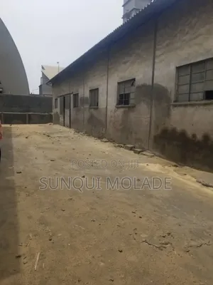 Warehouse in Apapa for Sale