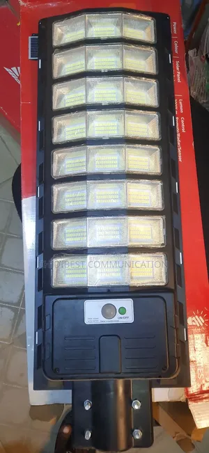 1500wts Emirates Solar Street Light Is Available