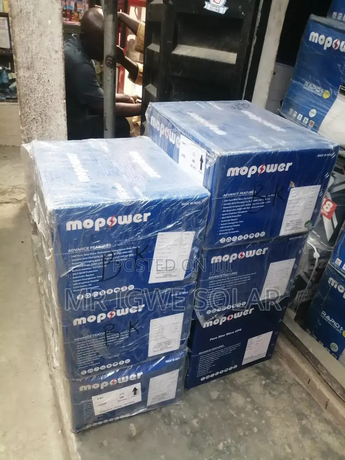 Mo Power Inverter 1600 Pure Sine Wave
