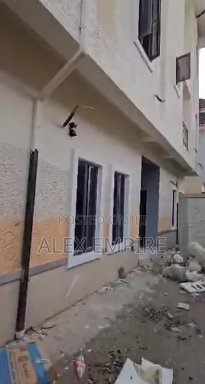 4bdrm Townhouse / Terrace in Amuwo-Odofin for rent