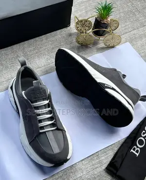 Top Quality Hugo Boss Suede Italian Men Sneakers