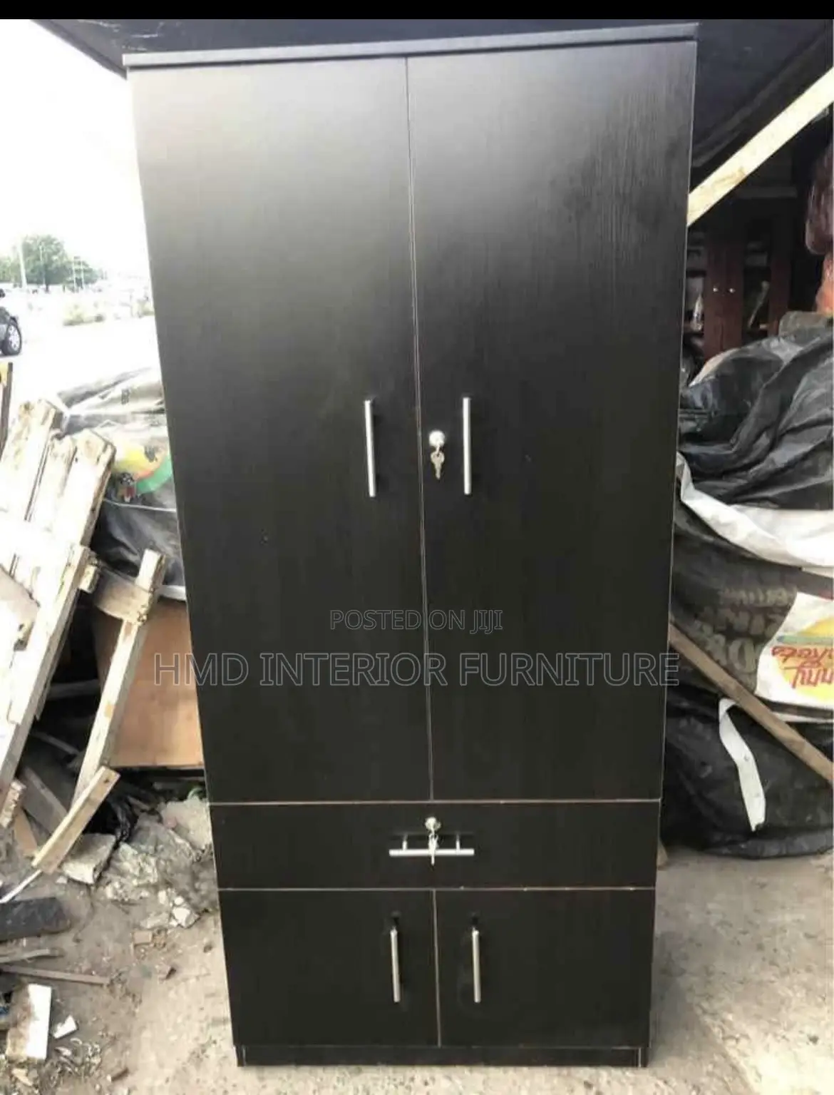 Wardrobe 32 Inches by 6ft