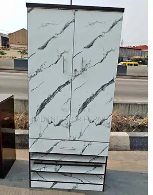 Wardrobe 32 Inches by 6ft