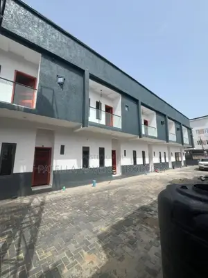 2bdrm Duplex in Ajah for sale