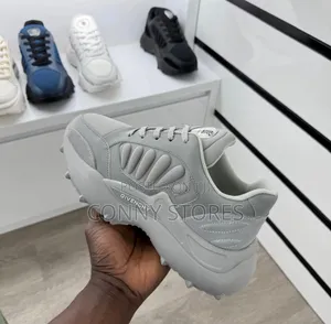 High Quality Givenchy Sneakers