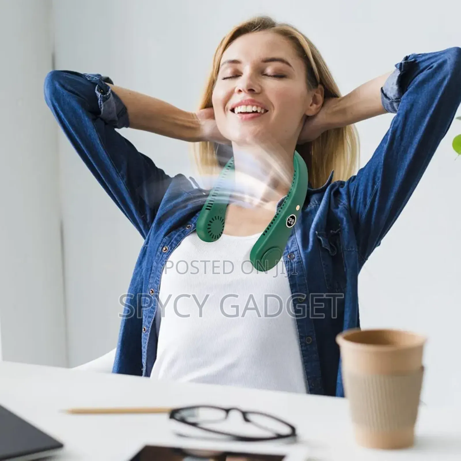 Rechargeable Neck Hanging Fan With Digital Led Display